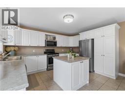 4 BLACKBURN Court - 13
