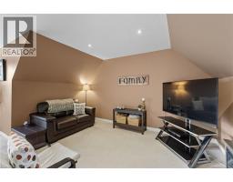 4 BLACKBURN Court - 19