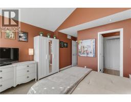 4 BLACKBURN Court - 28