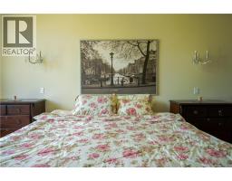 214 & 218 MAPLE Avenue - 19