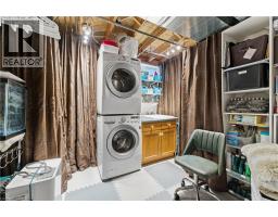 202 HILLTOP Drive - 24