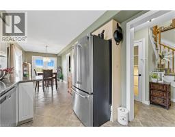 202 HILLTOP Drive - 8