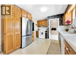 83 OAK Avenue - 15