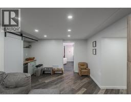 195 CONNAUGHT Avenue - 23