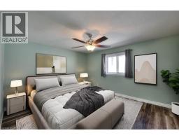 6 HEATHERWOOD Place - 32