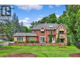 32 MAPLE HILL Drive - 1