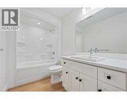 115 AMBER Street - 23