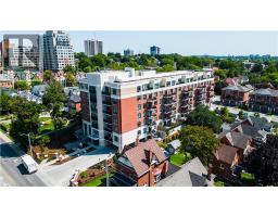 399 QUEEN Street S UnitNo. 417 - 2