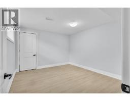 84 AVALON Place - 29