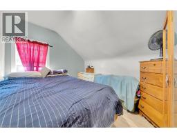 14 POTTS Road - 35