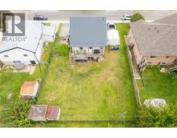 14 POTTS Road - 44