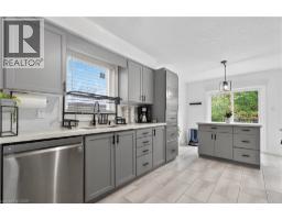 19 MARL MEADOW Drive - 11