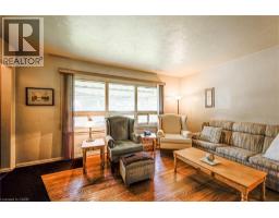 105 LORNE Crescent - 11
