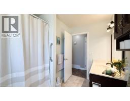 9 KENNEDY Road - 25