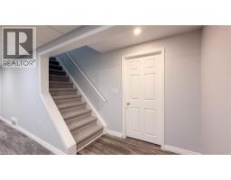 9 KENNEDY Road - 32