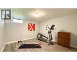 9 KENNEDY Road - 36