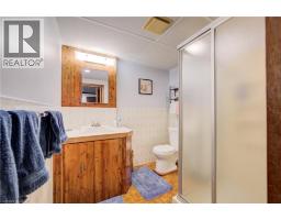 26 CLUTHE Crescent - 29