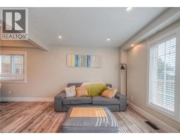 220 SIENNA Crescent - 15