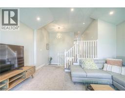 220 SIENNA Crescent - 23