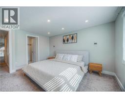 220 SIENNA Crescent - 31