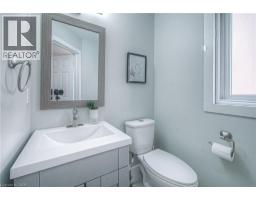 220 SIENNA Crescent - 4