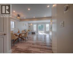 220 SIENNA Crescent - 5