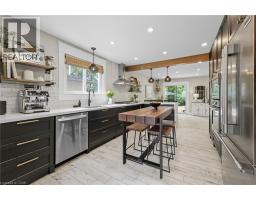 52 CINDY Avenue - 11