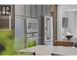52 CINDY Avenue - 16