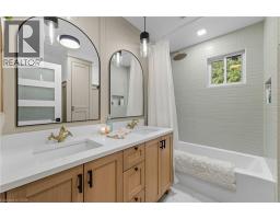 52 CINDY Avenue - 27