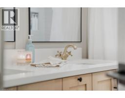 52 CINDY Avenue - 36