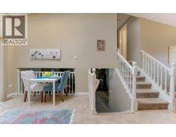 511 THORNDALE Drive - 13