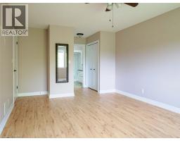 409 QUEEN Street S UnitNo. 8 - 15