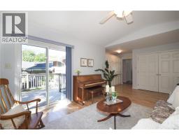 44 HAMPTON Street - 18