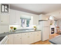 44 HAMPTON Street - 21