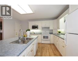44 HAMPTON Street - 23