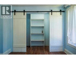 73 BROCK Street - 21