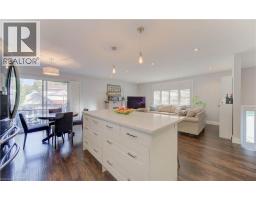 292 PARKMOUNT Drive - 10