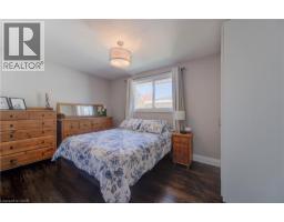292 PARKMOUNT Drive - 19