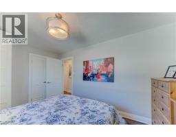 292 PARKMOUNT Drive - 20