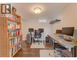 292 PARKMOUNT Drive - 27