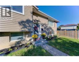 292 PARKMOUNT Drive - 3