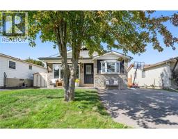 10 BROKEN OAK Crescent - 2