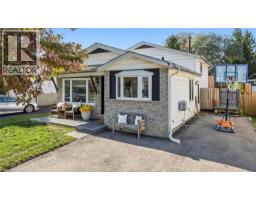 10 BROKEN OAK Crescent - 36