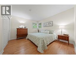 45 HIGHLAND Crescent - 29