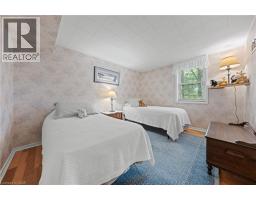 45 HIGHLAND Crescent - 39