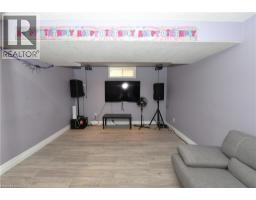 260 BRIDLEWREATH Street - 12