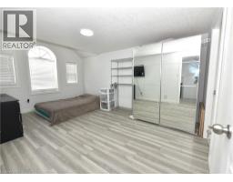 260 BRIDLEWREATH Street - 13
