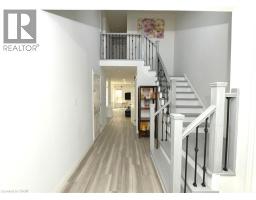 260 BRIDLEWREATH Street - 3