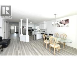 260 BRIDLEWREATH Street - 4