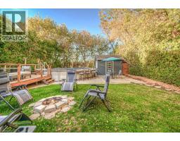 18 HILLTOP Drive - 39